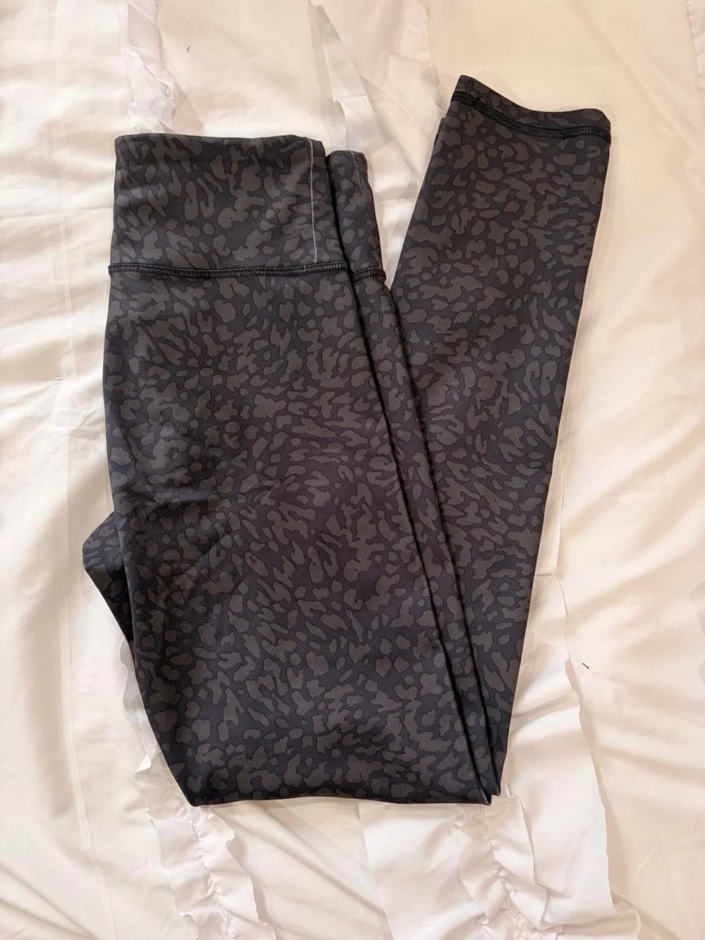 Old Navy Girls' Dark Gray Leopard Print Leggings